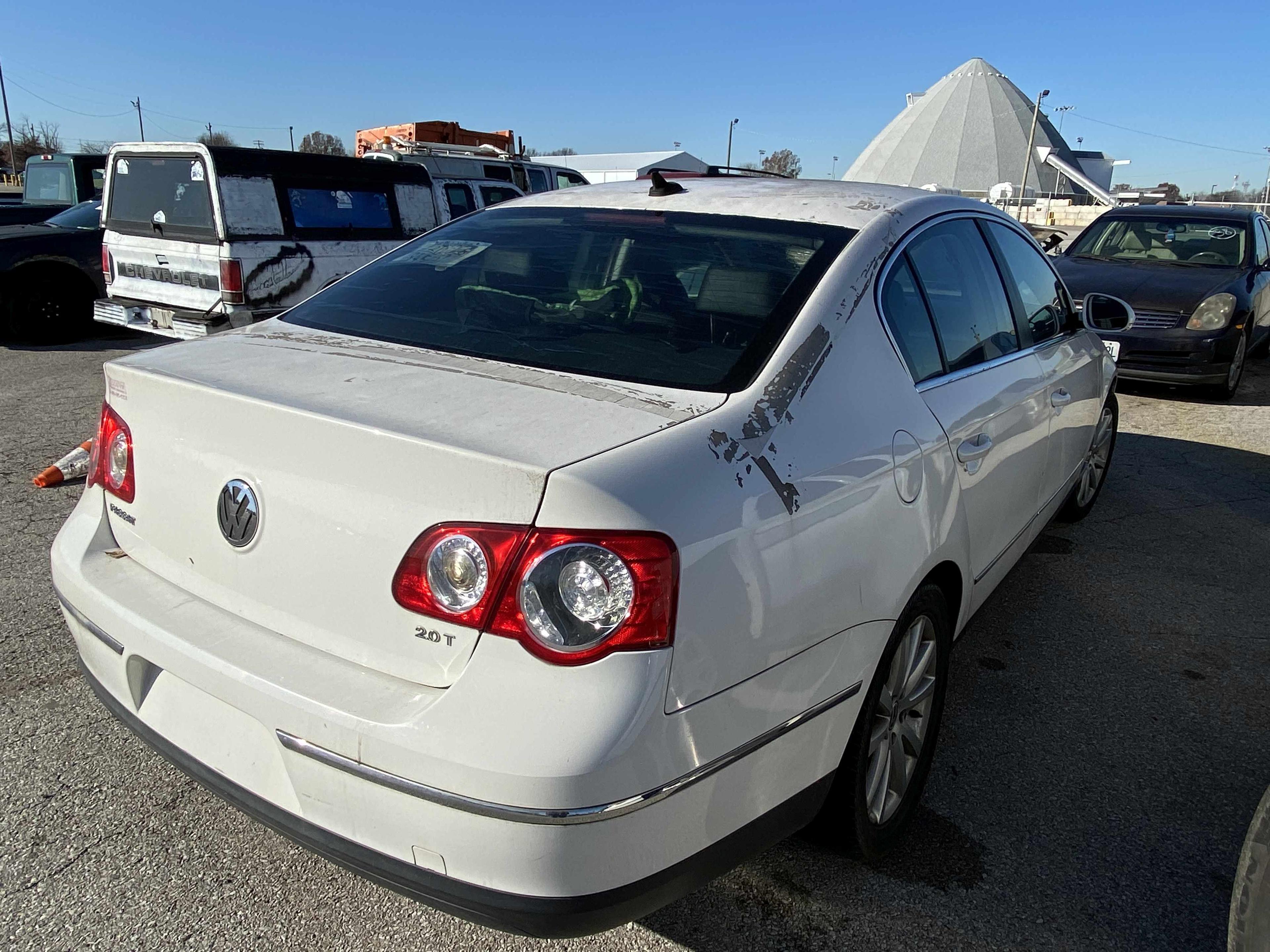 2010 Volkswagen Passat with Bill of Sale Tow# 96245 Item 16