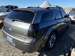 2005 Dodge Magnum with Bill of Sale Tow# 94887 Item 21