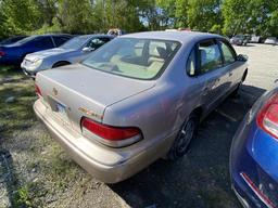 1997 Toyota Avalon Gold Tow# 96490