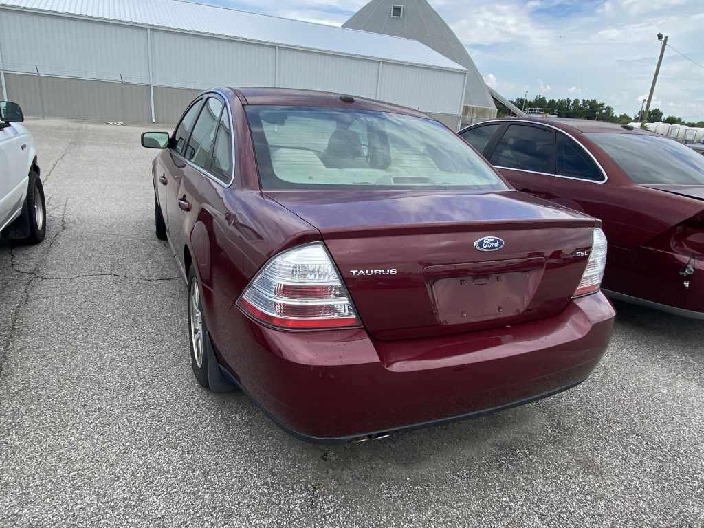 2008 FORD TAURUS