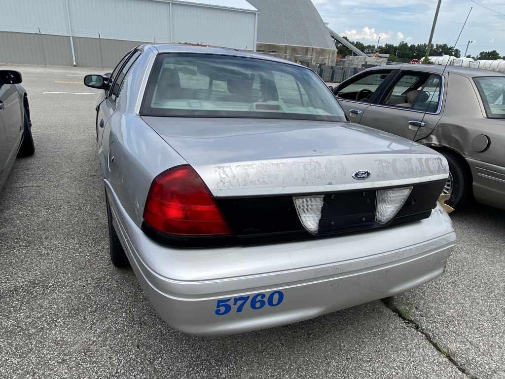 2005 FORD CROWN VIC