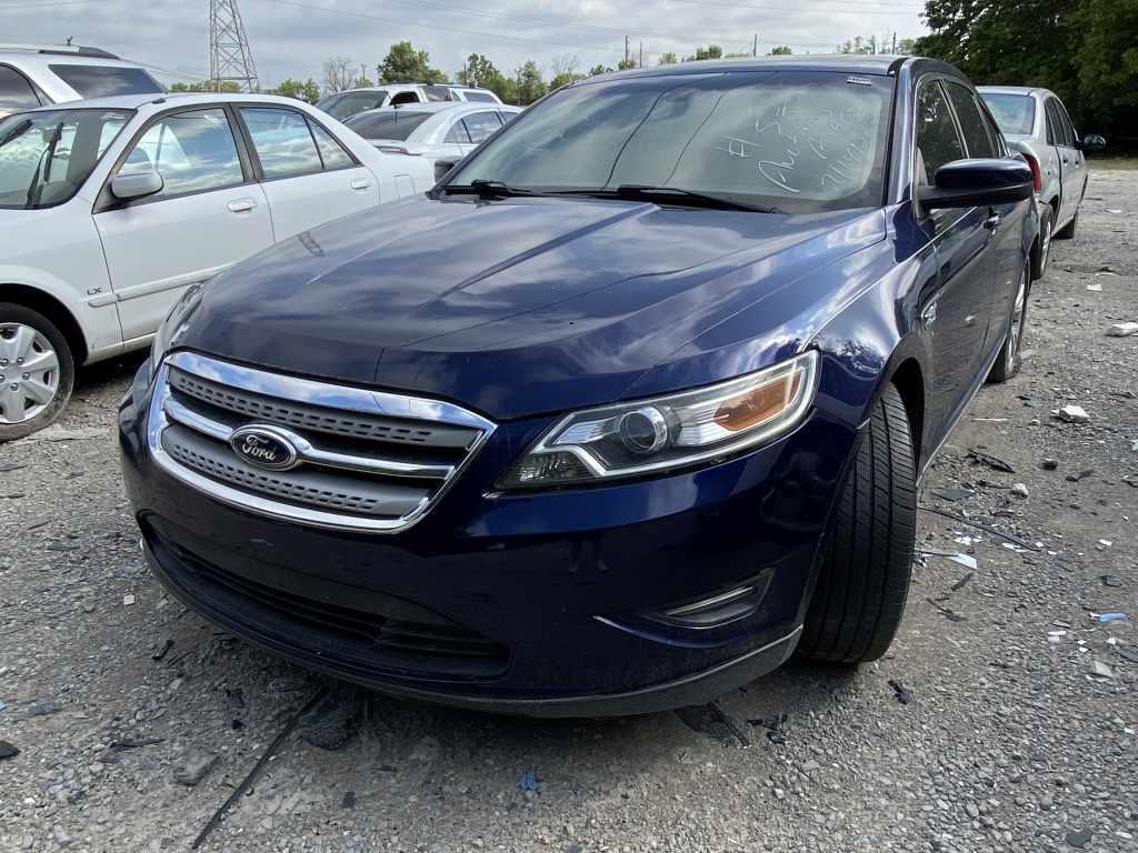 2011 FORD TAURUS Tow# 100422