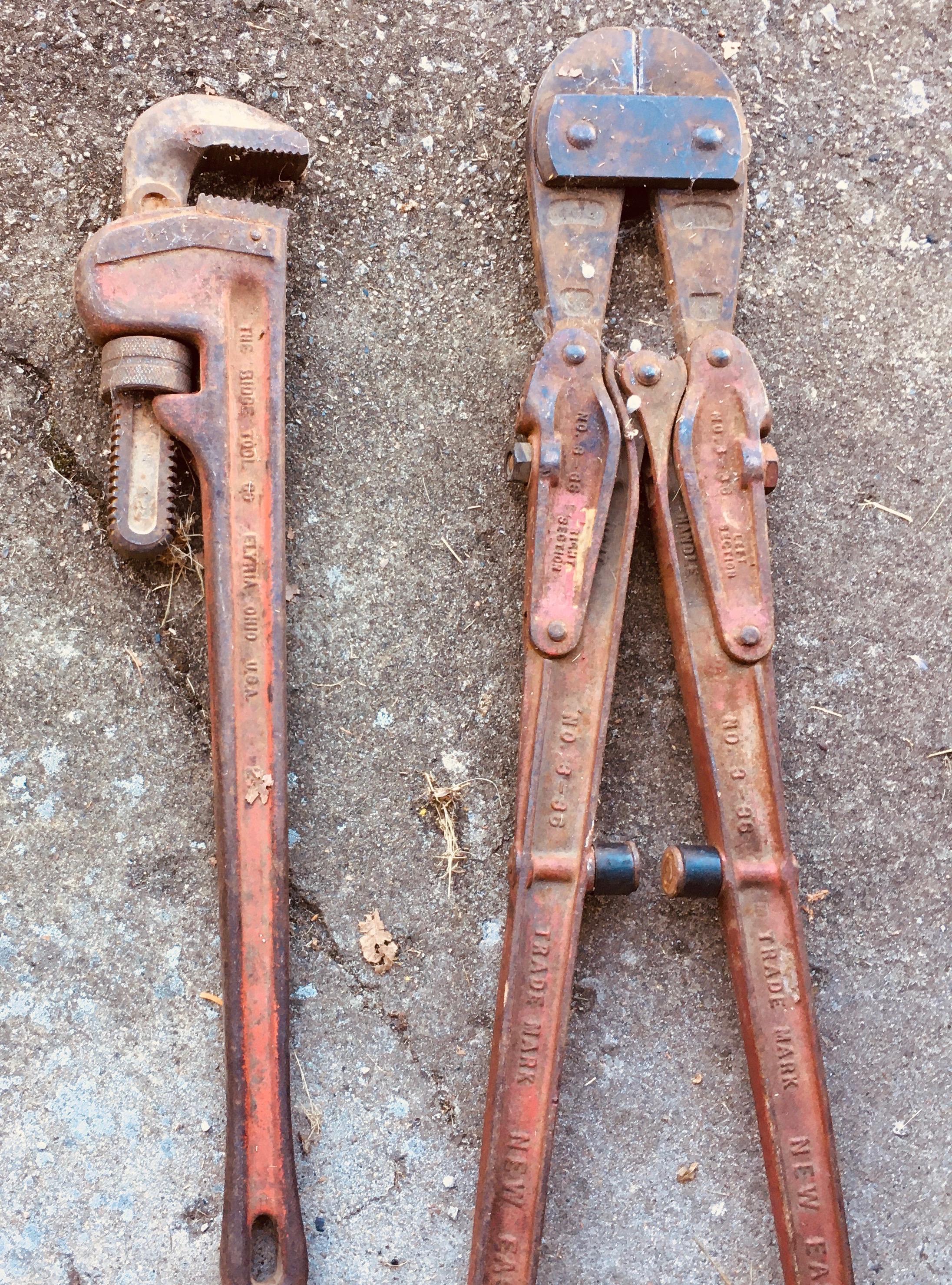 Heavy Duty 24" RIDGE Pipe Wrench & 36" HKP Cutters