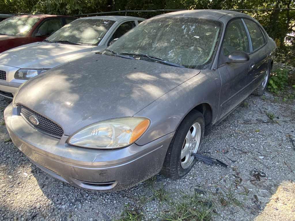 2006  FORD  TAURUS   Tow# 99577
