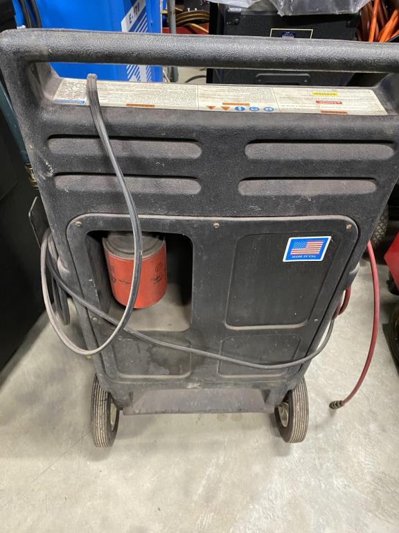 Snap on MOTORVAC CarbonClean Machine used