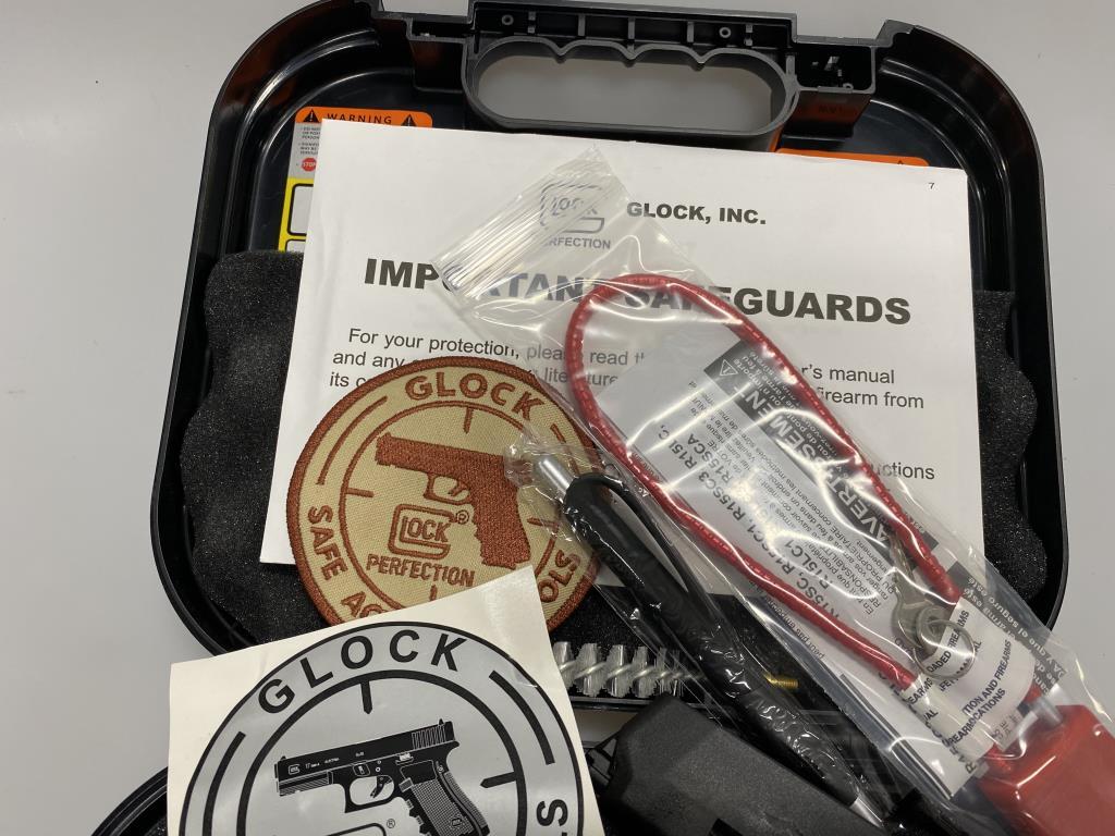 Glock G43 9mm Pistol New w/Accessories