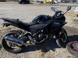 HONDA CBR 250R Motorcycle Tow#?