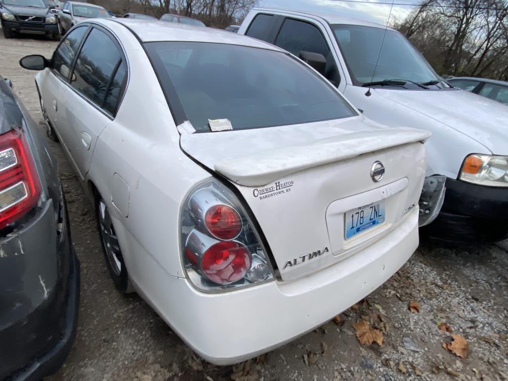 2005 Nissan Altima Tow# 103667