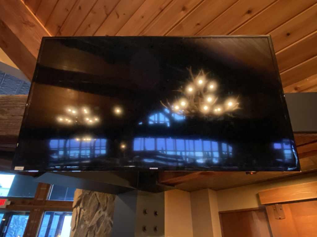 Samsung 47"+ TV Works All The Way