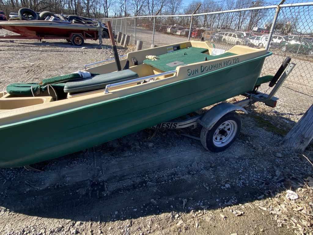 2008 SUNDOLPHINE BOAT Tow# 103670