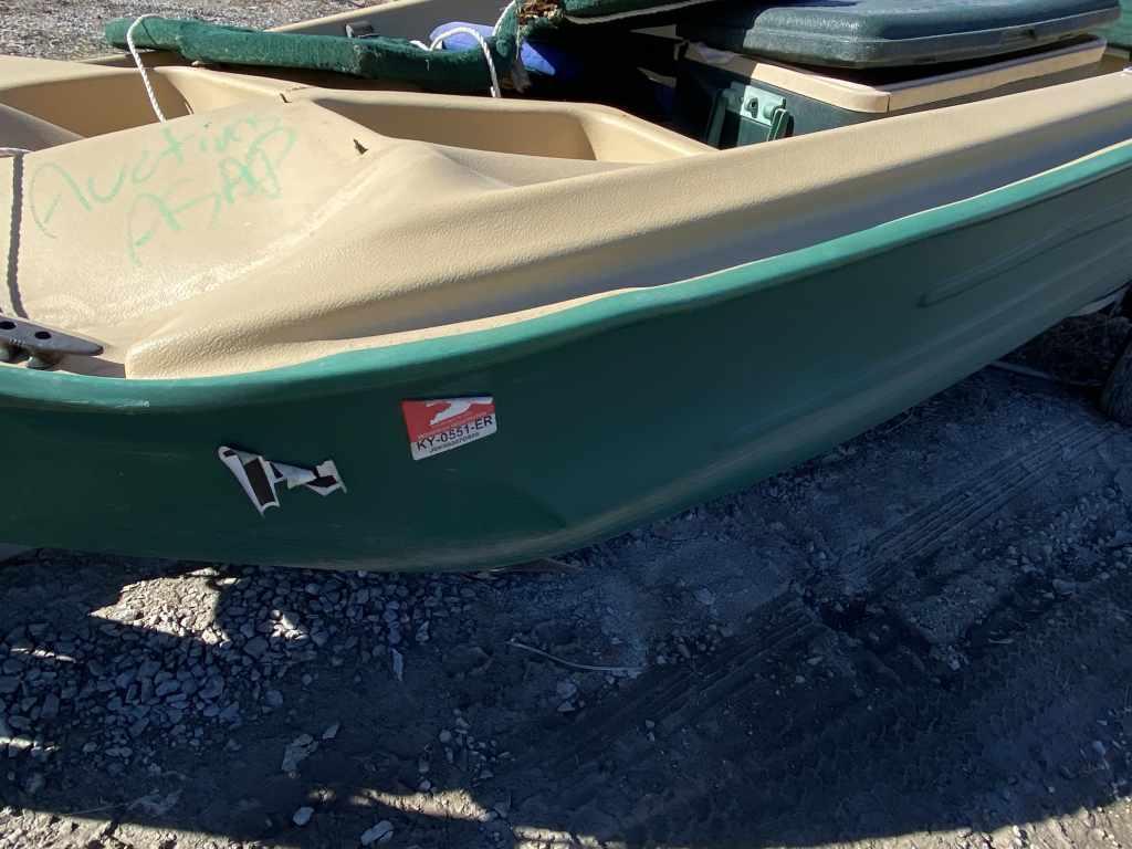 2008 SUNDOLPHINE BOAT Tow# 103670