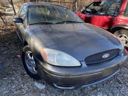 2004  FORD  TAURUS   Tow# 104789