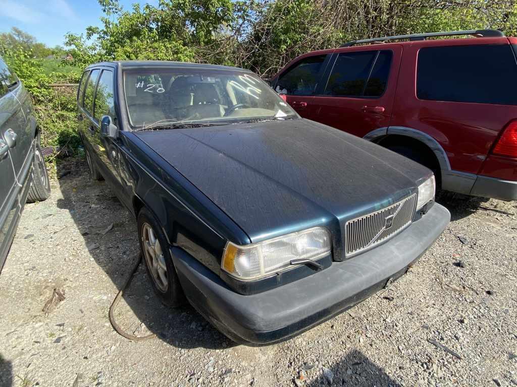 1995  VOLVO  850 SERIES   Tow# 103938