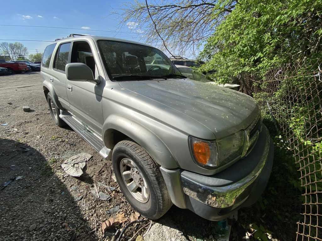 2000  TOYOTA  4 RUNNER   Tow# 105753