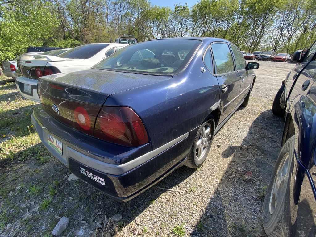 2002  CHEVY  IMPALA   Tow# 105622