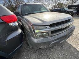 2003 Chevy Avalanche Tow# 86238