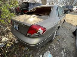 2002 Ford Taurus Tow# 111851