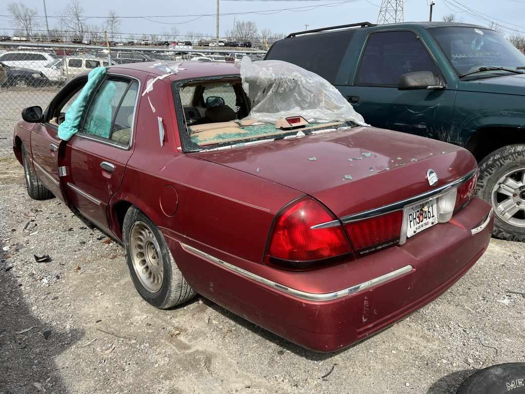 1998 Mercury Grand Marquis Tow# 112771