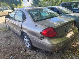 2002 Ford Taurus Tow# 2438