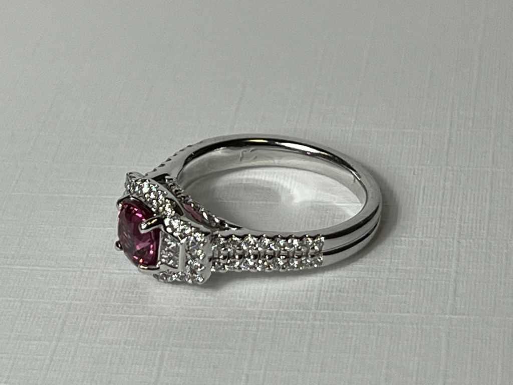 18K White Gold Natural Pink Spinel Ring