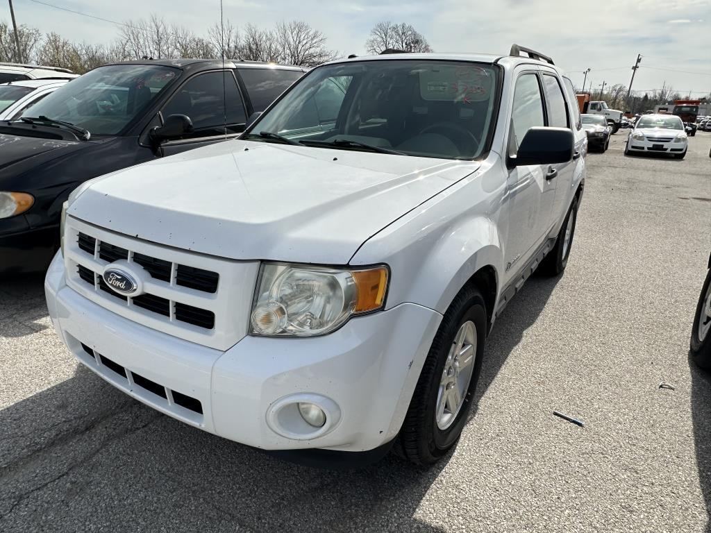 2009 FORD ESCAPE HYBRID Unit# 3723