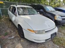 2001 Saturn LW300 Tow# 9852