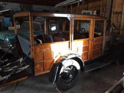 1929 Woodie 4 door Wagon in excellent running condition