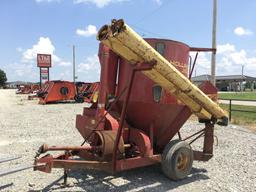 New Holland 352 Feed Grinder