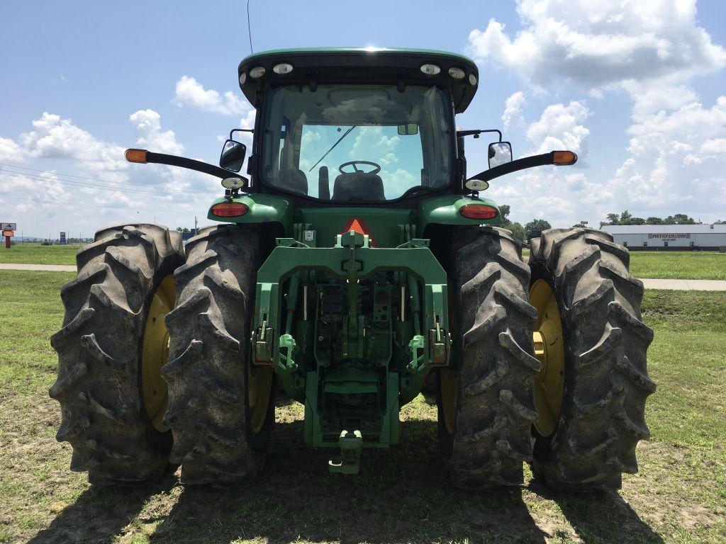 2014 John Deere 8335R MFWD