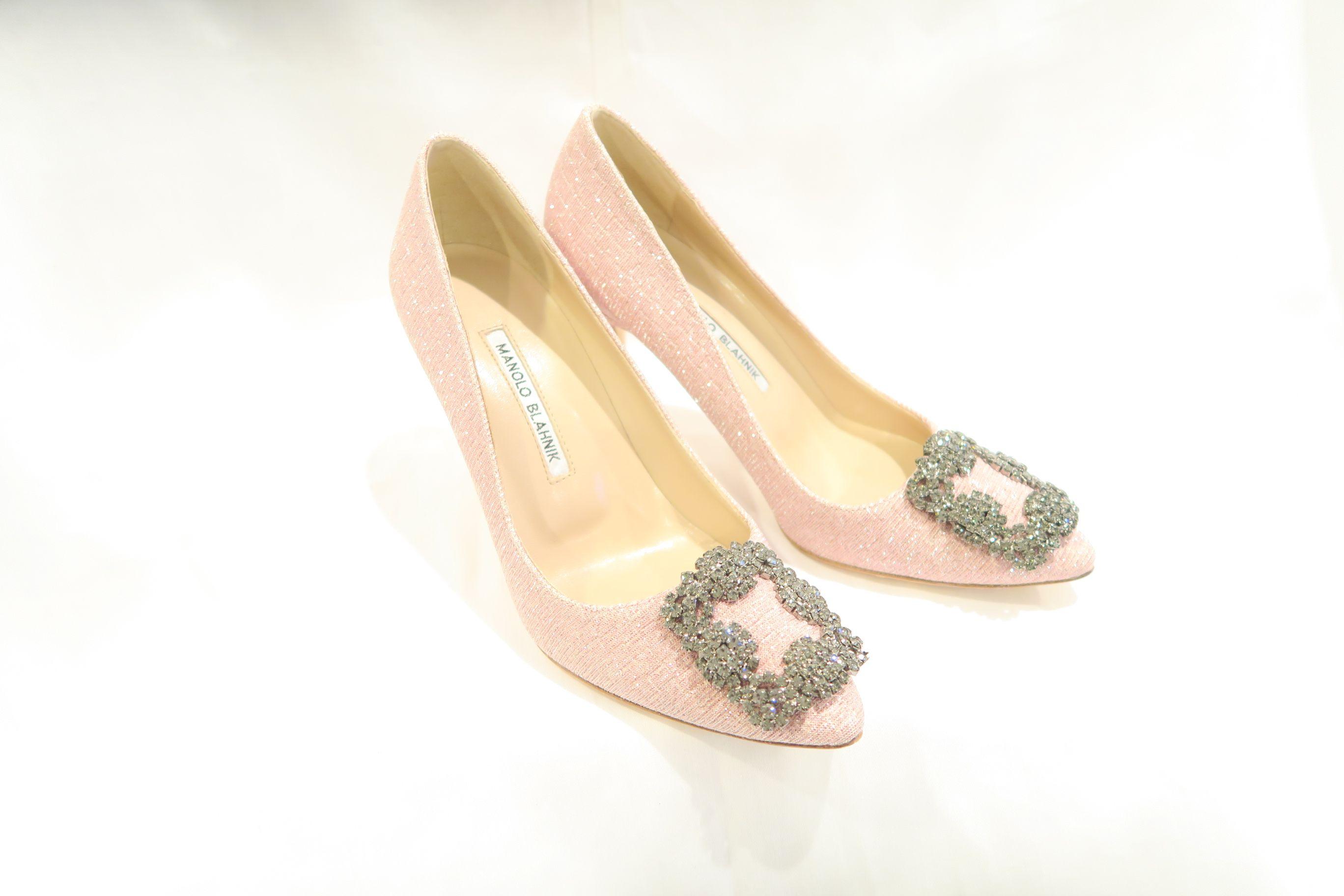 Manolo Blahnik Hangisi Pink Glitter Jewel Buckle Pumps (size 35)