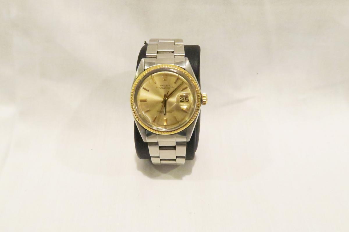 Rolex Stainless Steel Watch w/Gold Bezel (cracked crystal)