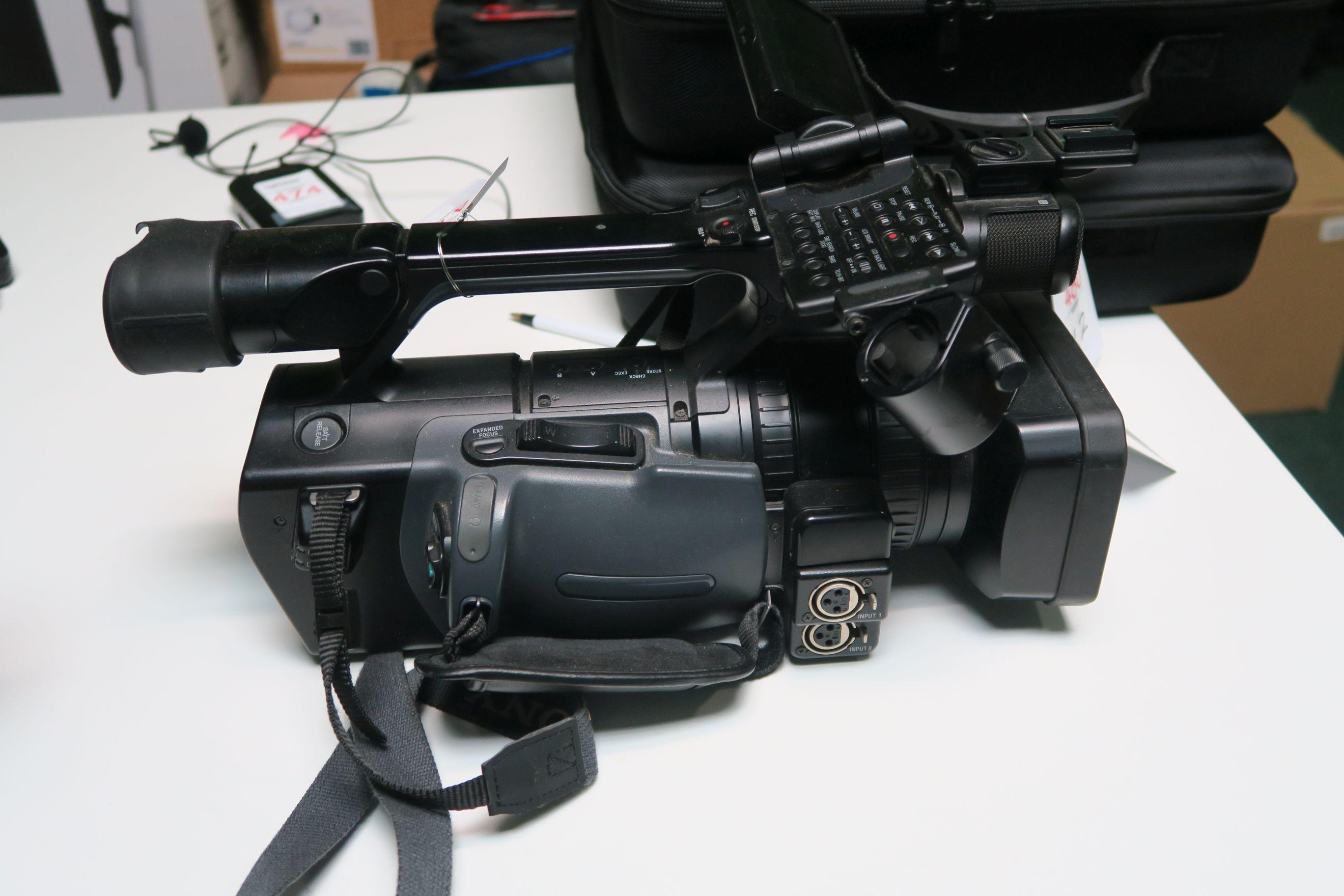 Sony Digital HD Video Camera Recorder, m/n HVR-Z1U (No Batteries or Power Supply) (This item must be