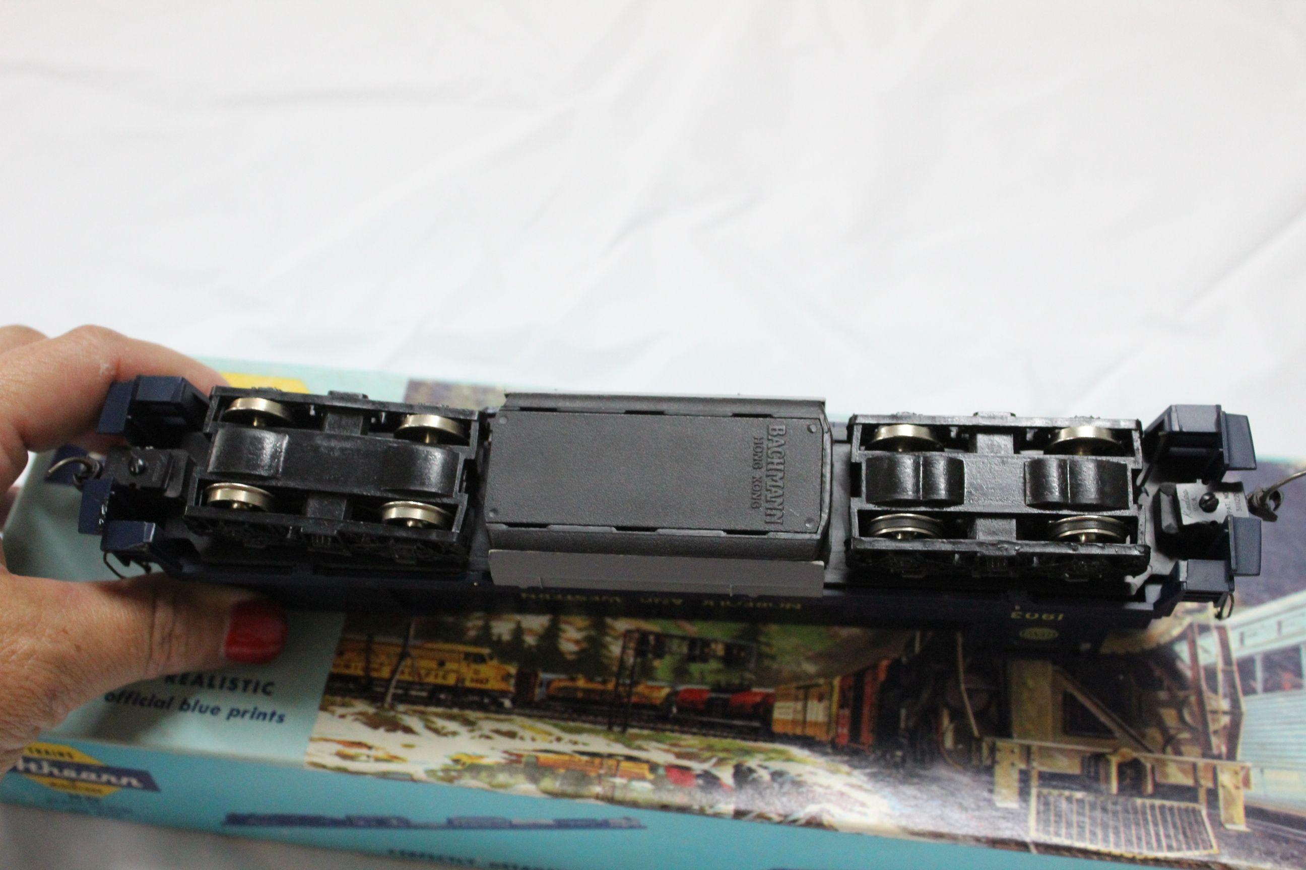 "ATHEARN NORFOLK & WESTERN U28 POWERED DIESEL LOCOMOTIVE #1903