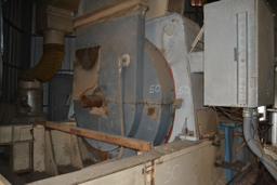 BLACK CLAWSON 120" 12 KNIFE CHIPPER W/ HORIZONTAL FEED BOTTOM DISCHARGE W/ 2000HP DIRECT MOTOR