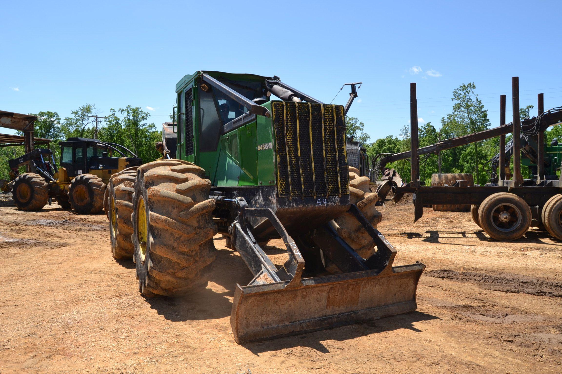 TIMBERJACK 460D GRAPPLE SKIDDER W/ WINCH W/ 30.5X32 RUB W/ ENCLOSED CAB HEAT & AIR SN#DW460DG590394