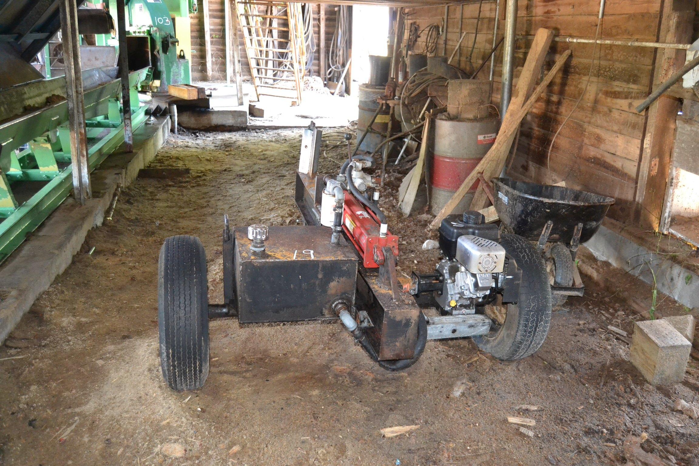 PORTABLE LOG SPLITTER