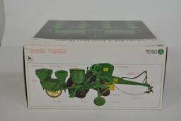 Ertl Precision John Deere Model 494-A Planter MIB