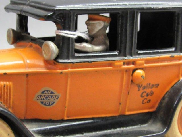 1929 Arcade Cast Iron Limousine Flat top Cab