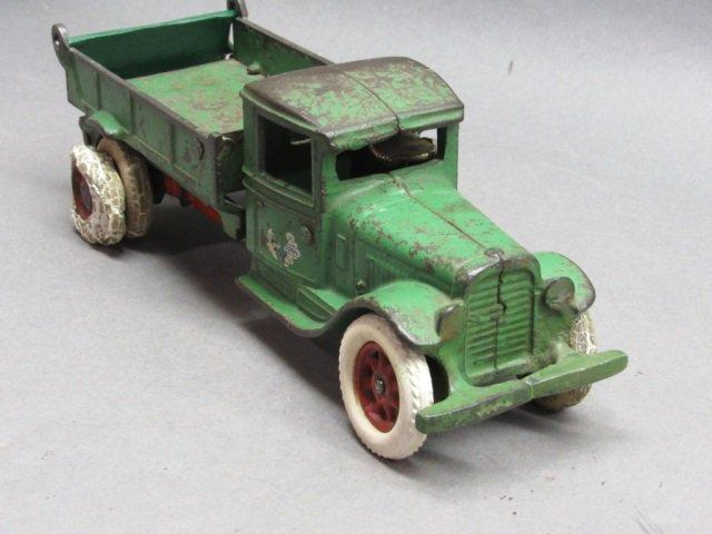 1931 Arcade International Dump Truck w/ Duals