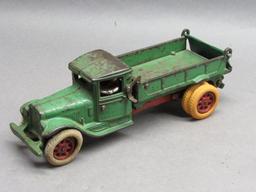 1931 Arcade International Dump Truck w/ Duals