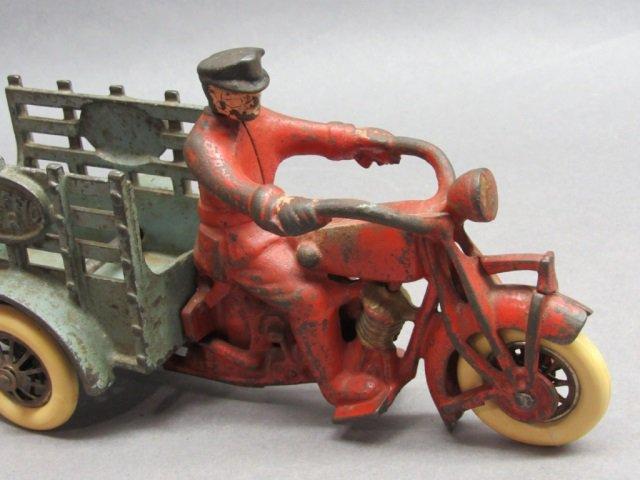 1930s Hubley "Indian" Motorcycle w/ Traffic Car