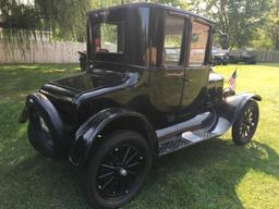 1925 Ford Model T Doctor's Coupe