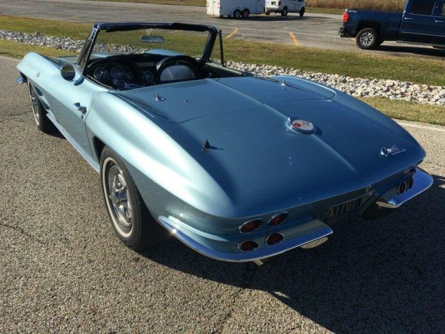 1963 Chevrolet Corvette Convertible