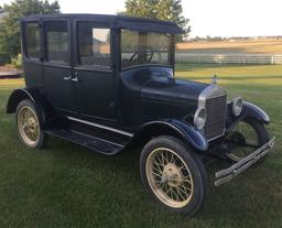 1927 Ford Model T Sedan