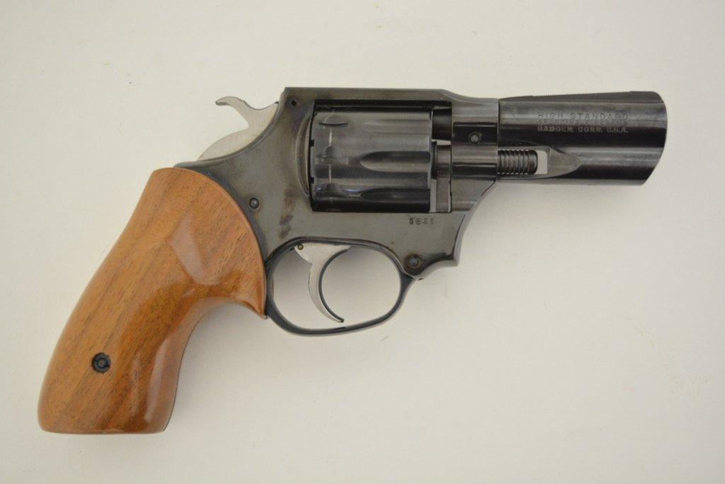 High Standard Sentinel MK IV .22 Mag. Revolver MIB