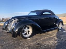 1939 Ford Cabriolet Street Rod