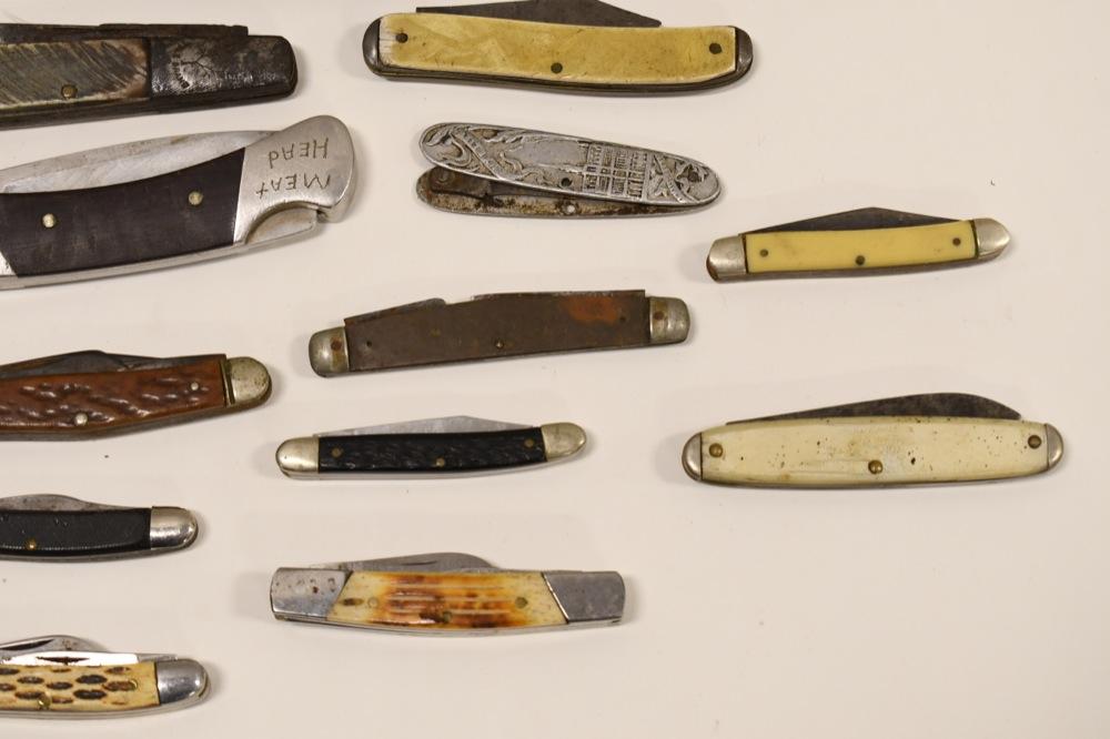 Lot Of 30 Vintage Folding Knives