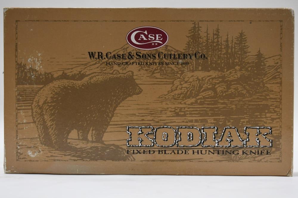 Case XX Kodiak Fixed Blade Hunting Knife In Box