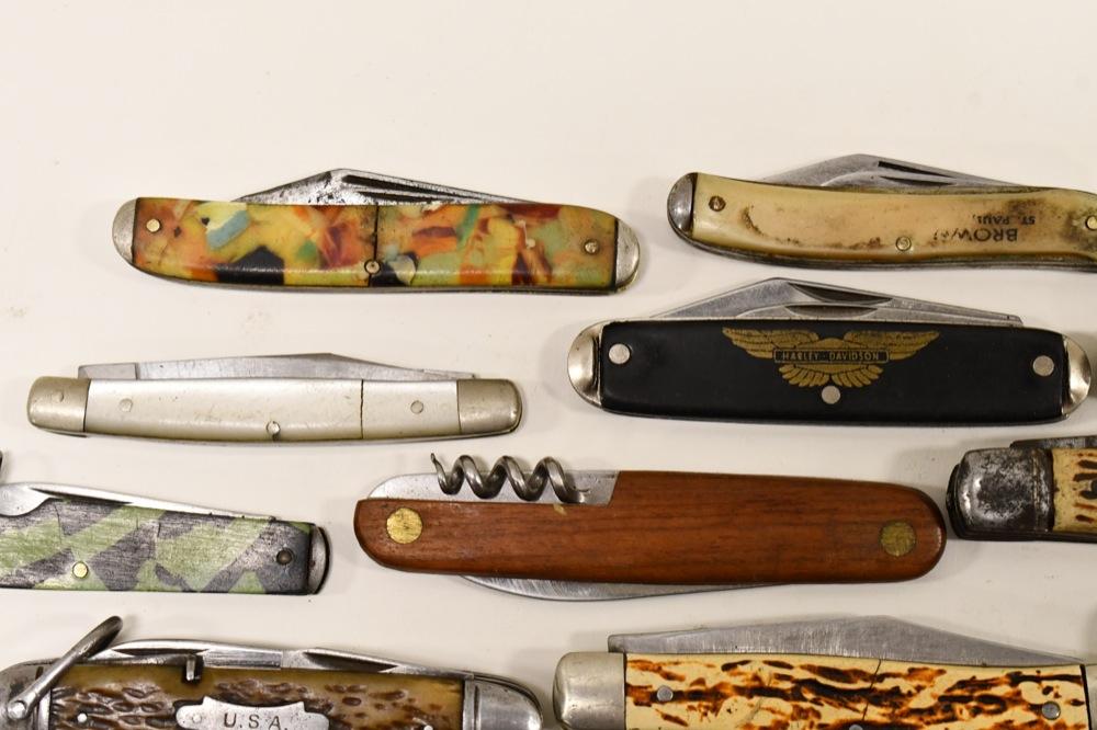 Lot Of 30 Vintage Folding Knives
