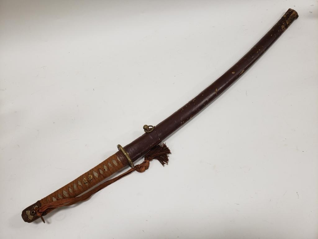 WWII Japanese Combat Officer's Sword W/ Scabbard